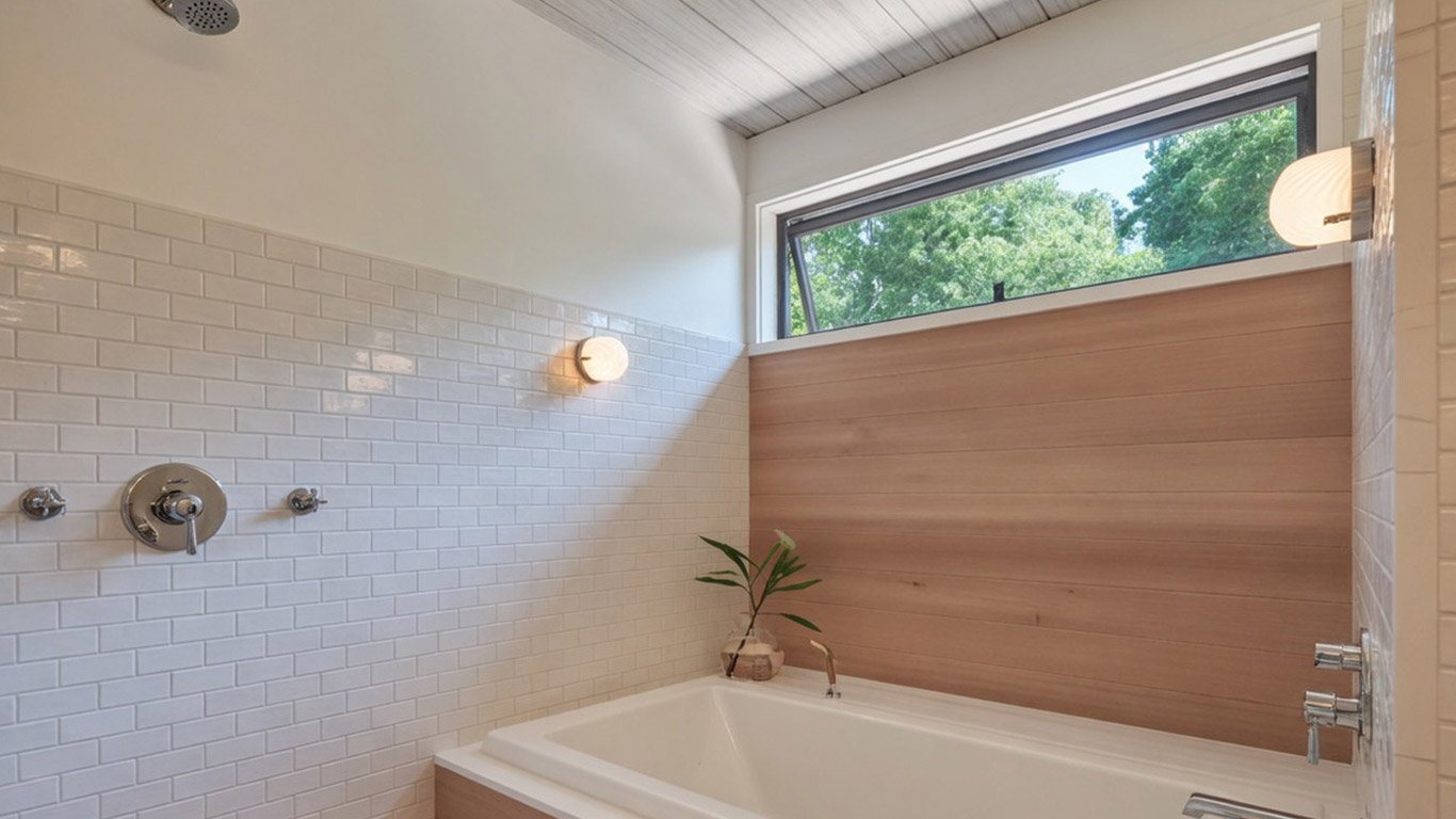 Pentingnya Sirkulasi Udara dalam Desain Kamar Mandi - Desain Arsitek Jogja 01