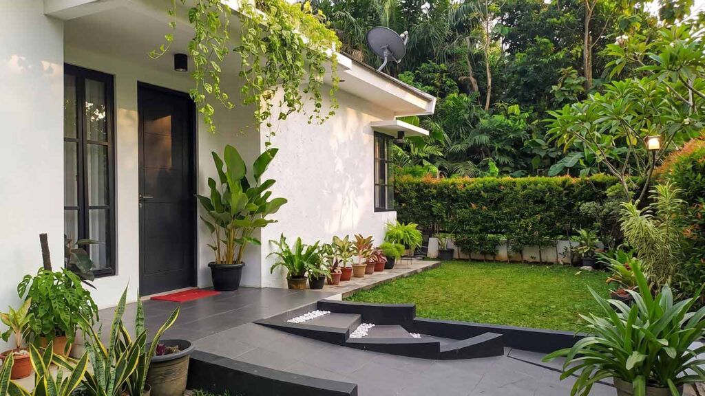 Tips Pemilihan Lantai untuk Teras Rumah Memadukan Estetika, Keamanan, dan Ketahanan - Desain Arsitek Jogja 03